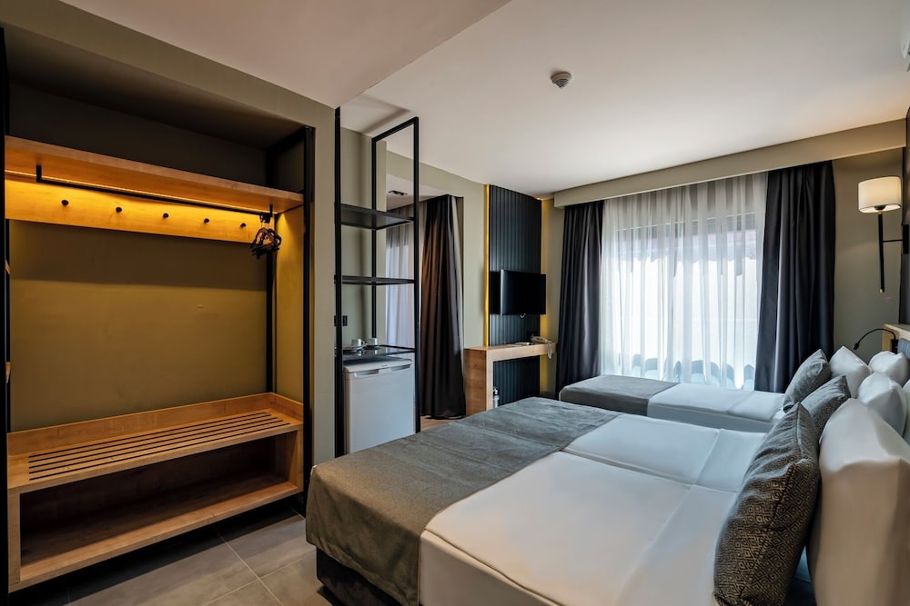 Green Garden Resort & Spa Hotel — Hotel rooms in Alanya