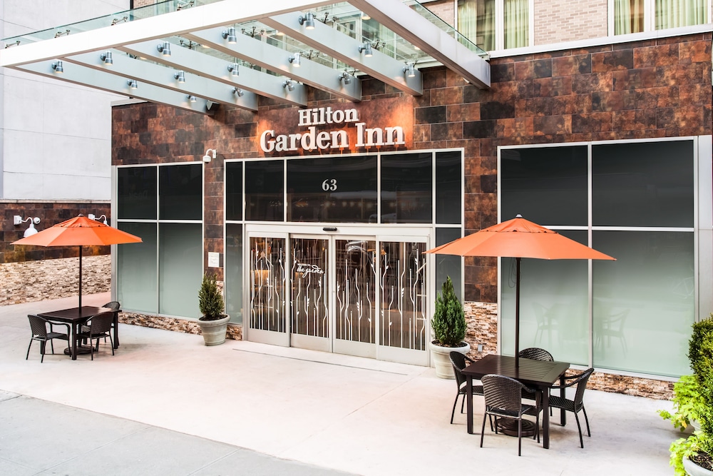 Hilton Garden Inn New York/West 35th Street — Hotel building in New York City, New York State