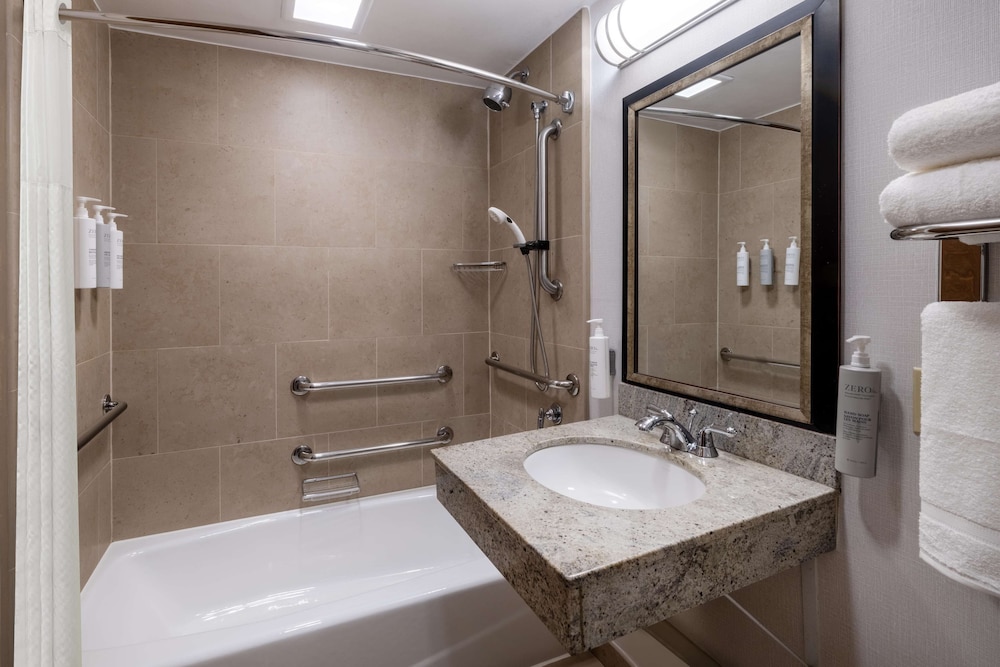 Hilton Garden Inn New York/West 35th Street — Hotel rooms in New York City, New York State