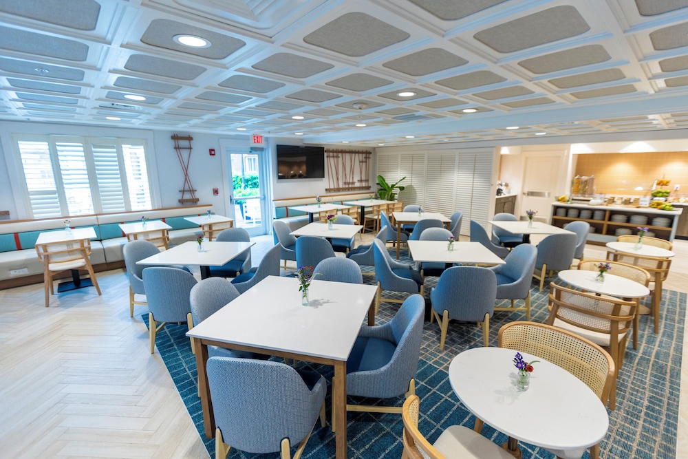 Residence Inn by Marriott Amelia Island — Restaurant & bars in Amelia Island, Florida