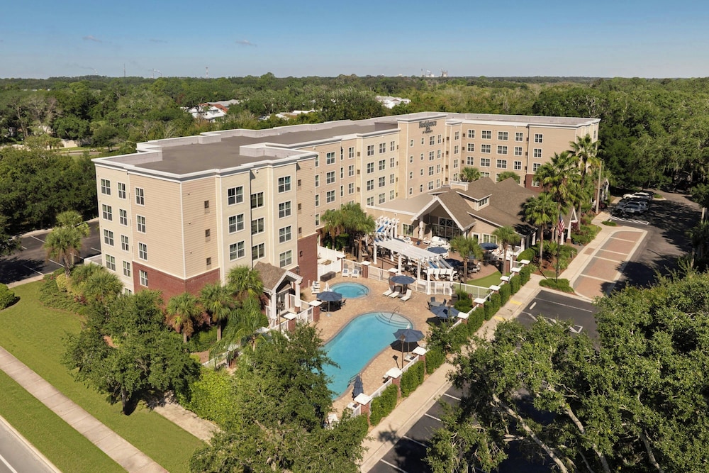 Residence Inn by Marriott Amelia Island — Hotel building in Amelia Island, Florida