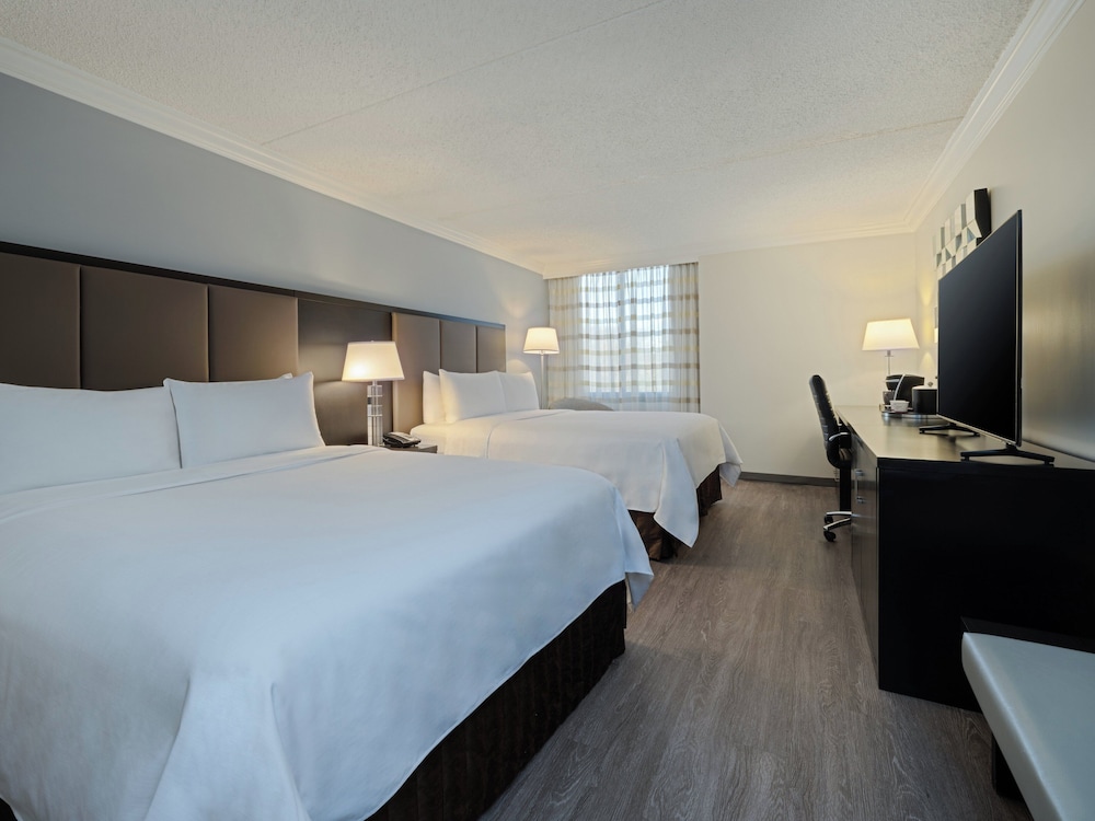 Crowne Plaza Suffern - Mahwah by IHG — Hotel rooms in Suffern, New York State
