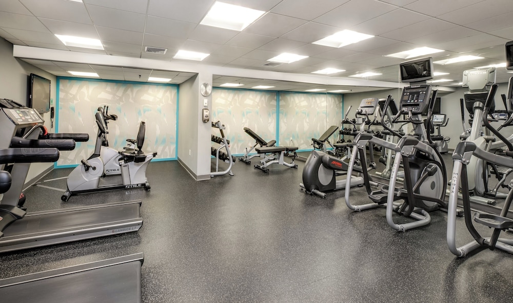 Crowne Plaza Suffern - Mahwah by IHG — Sports & recreation in Suffern, New York State