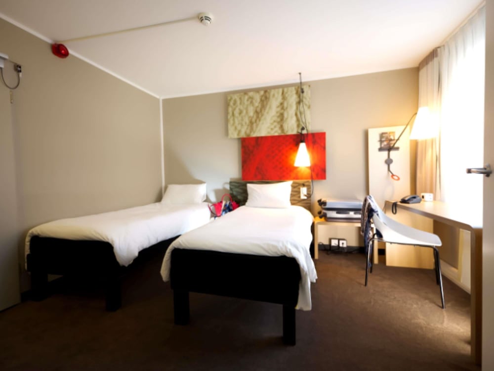 ibis Hotel Köln Centrum — Hotel rooms in Cologne, North Rhine-Westphalia