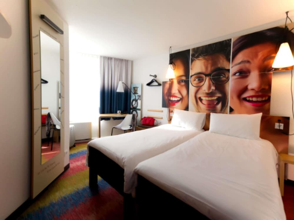 ibis Hotel Köln Centrum — Hotel rooms in Cologne, North Rhine-Westphalia