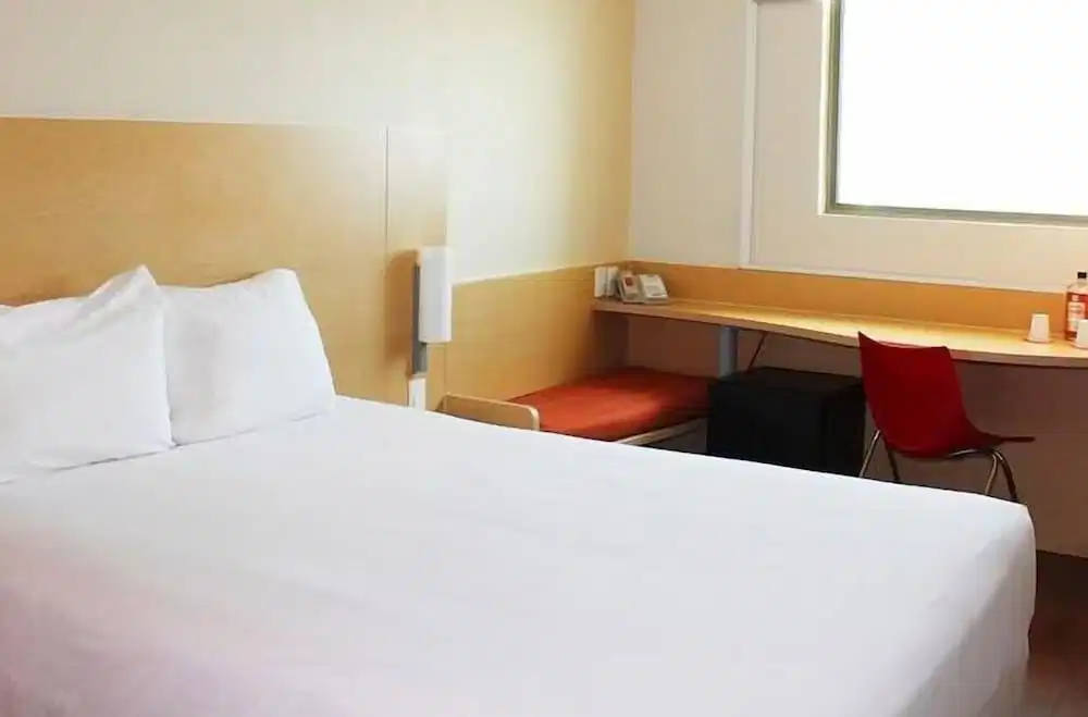 ibis Cancun Centro — Rooms in Cancun, Quintana Roo