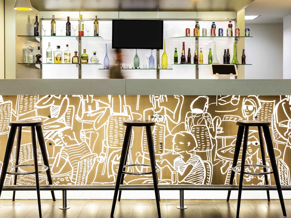 ibis Cancun Centro — Restaurant in Cancun, Quintana Roo