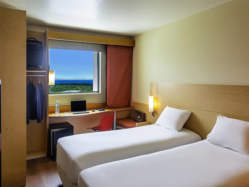 ibis Cancun Centro — Rooms in Cancun, Quintana Roo