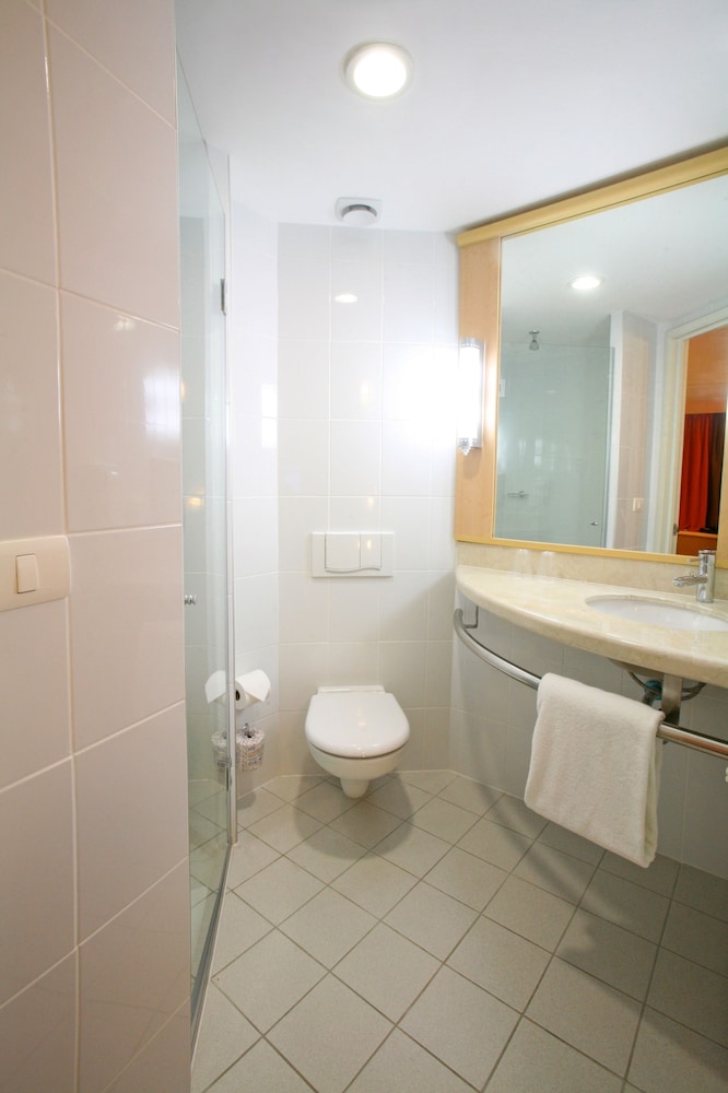 ibis Cancun Centro — Rooms in Cancun, Quintana Roo