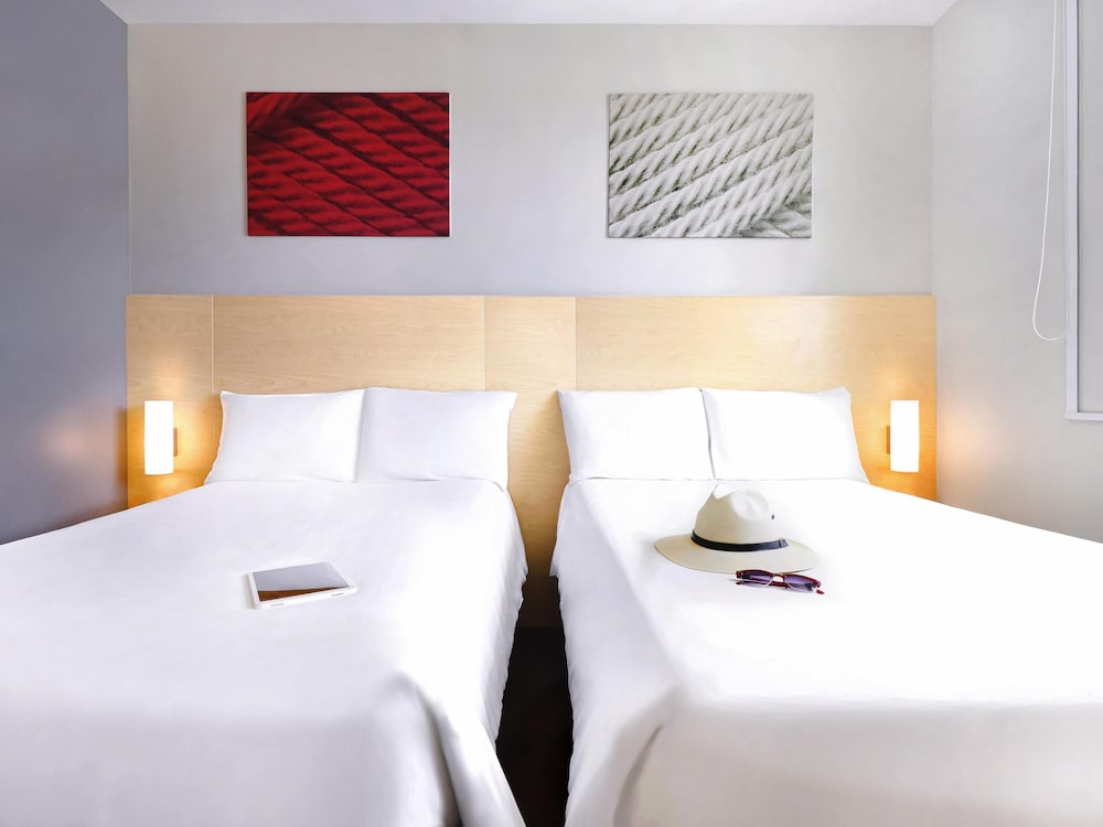 ibis Cancun Centro — Rooms in Cancun, Quintana Roo