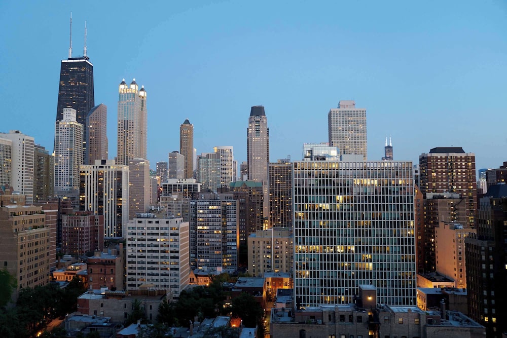 The Chicago Hotel Collection Ambassador Gold Coast — Attractions in the area in Chicago, Illinois