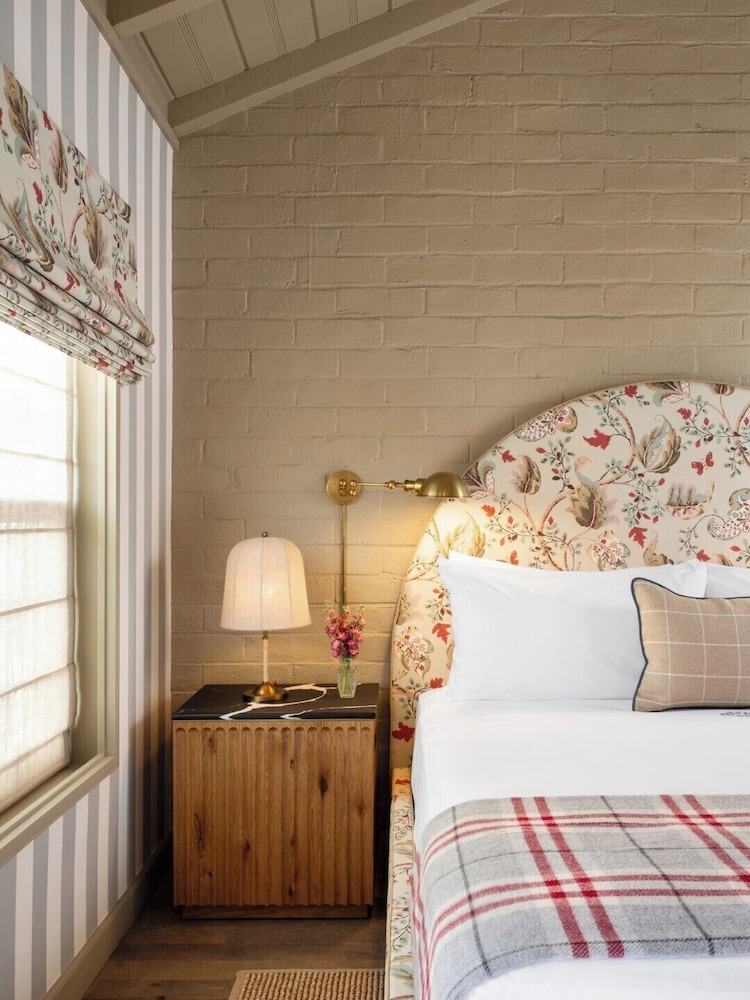 Le Petit Pali Brentwood West Los Angeles — Hotel rooms in Los Angeles, California