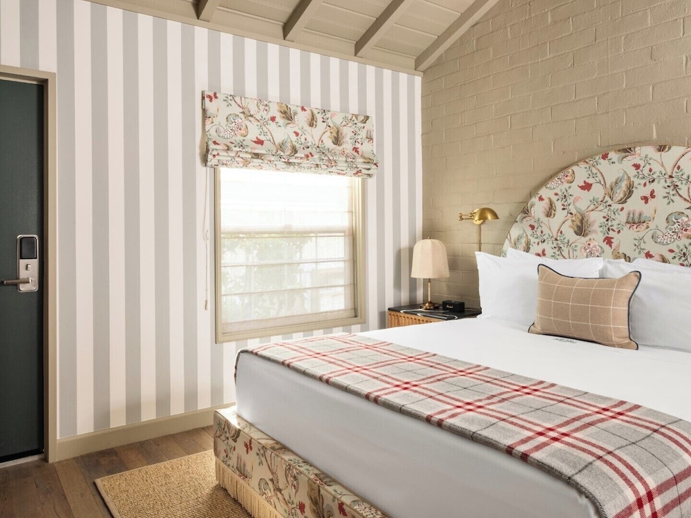 Le Petit Pali Brentwood West Los Angeles — Hotel rooms in Los Angeles, California