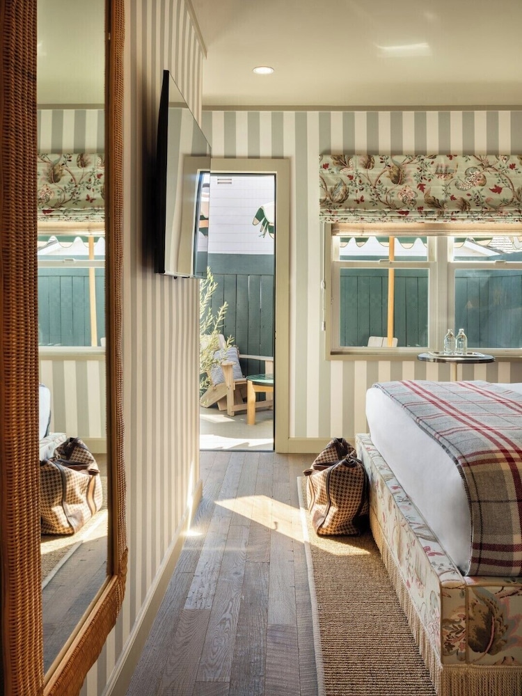 Le Petit Pali Brentwood West Los Angeles — Hotel rooms in Los Angeles, California