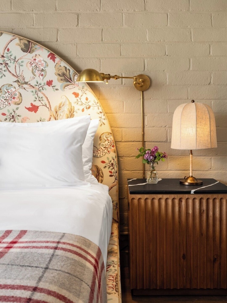 Le Petit Pali Brentwood West Los Angeles — Hotel rooms in Los Angeles, California