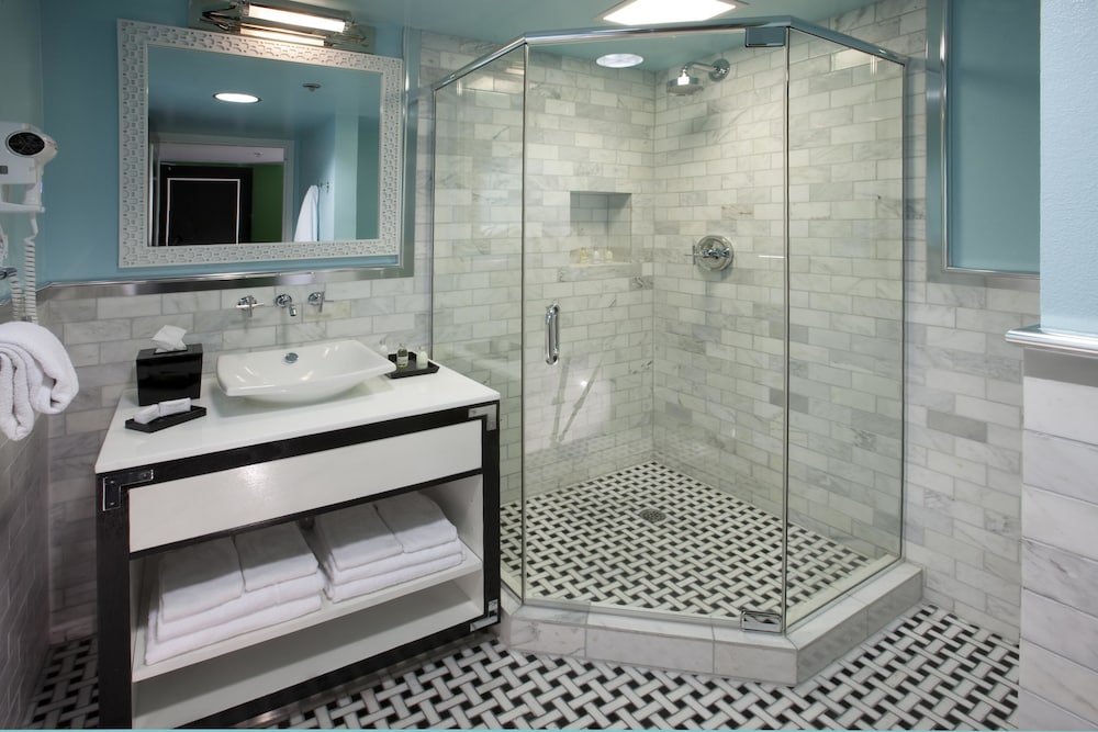El Cortez Hotel and Casino - 21 and Over — Hotel rooms in Las Vegas, Nevada