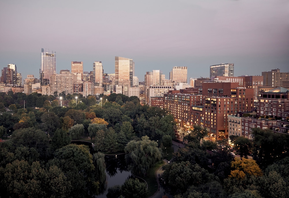 Four Seasons Hotel Boston — Attractions in the area in Boston, Massachusetts