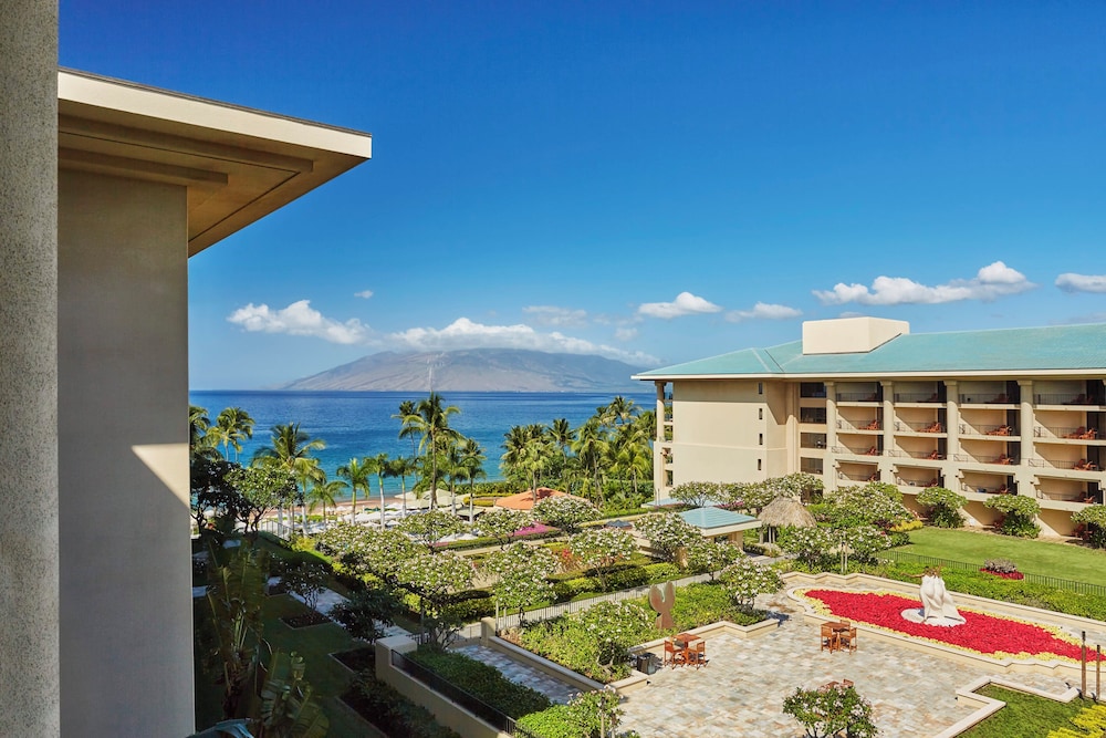 Four Seasons Resort Maui at Wailea — Hotel building in Kula, Hawaii