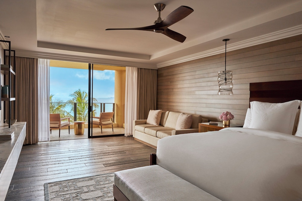 Four Seasons Resort Maui at Wailea — Hotel rooms in Kula, Hawaii
