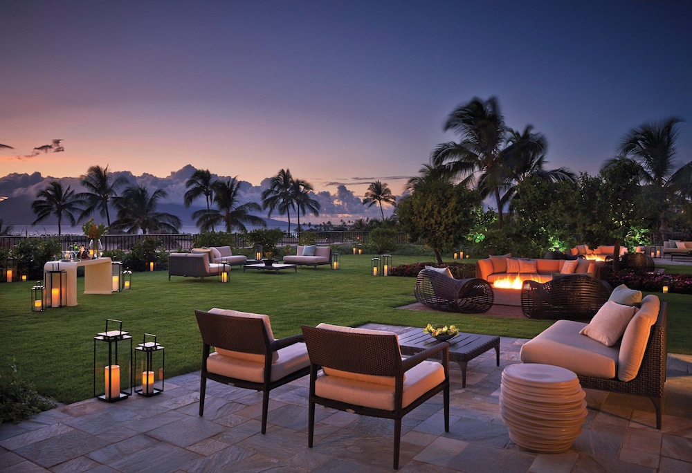 Four Seasons Resort Maui at Wailea — Restaurant & bars in Kula, Hawaii