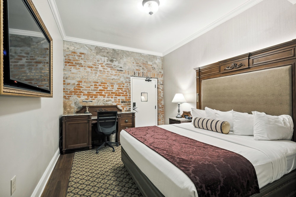 French Market Inn — Hotel rooms in New Orleans, Louisiana