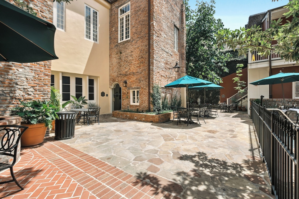 French Market Inn — Hotel building in New Orleans, Louisiana