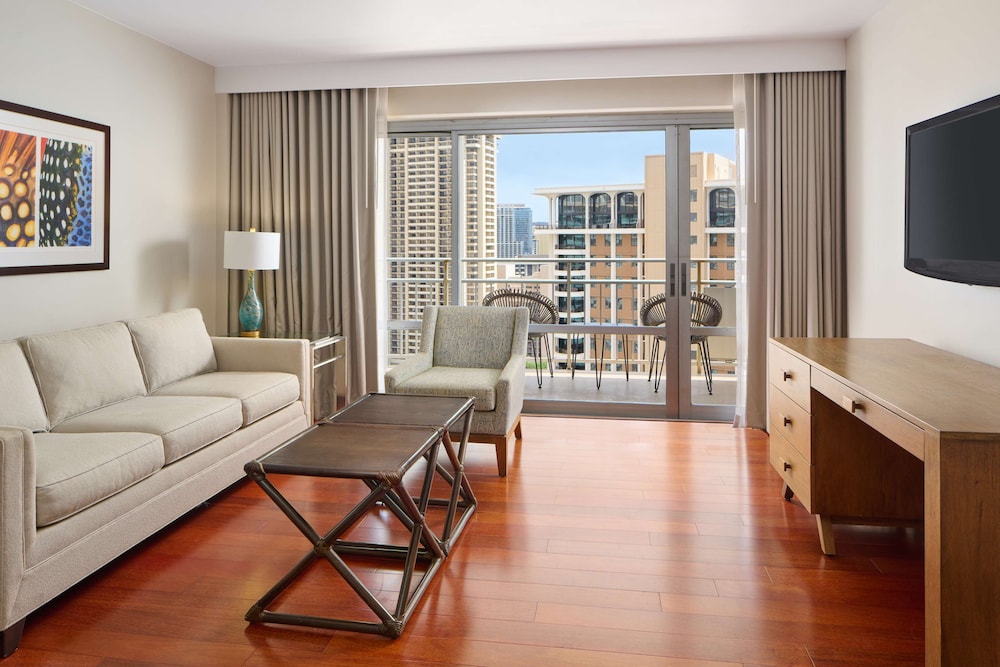 Ilikai Hotel & Luxury Suites — Hotel rooms in Honolulu, Hawaii