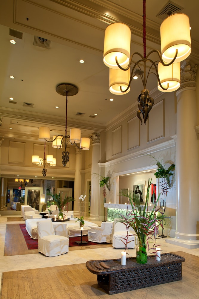 International House Hotel — Restaurant & bars in New Orleans, Louisiana