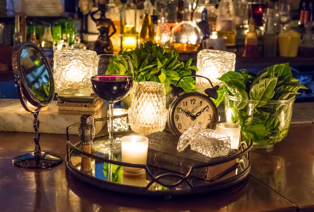 International House Hotel — Restaurant & bars in New Orleans, Louisiana