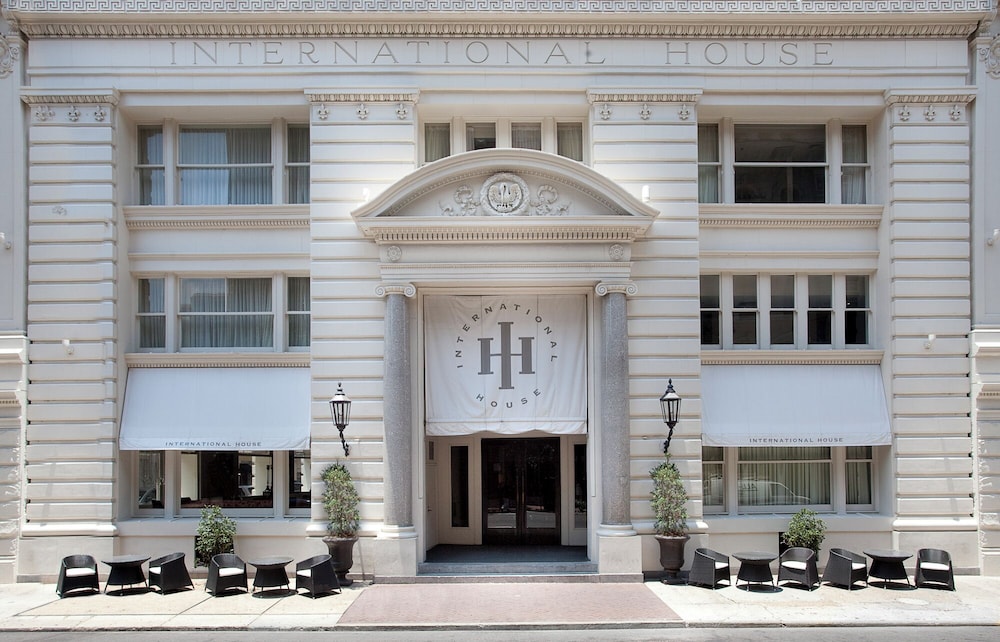 International House Hotel — Hotel building in New Orleans, Louisiana