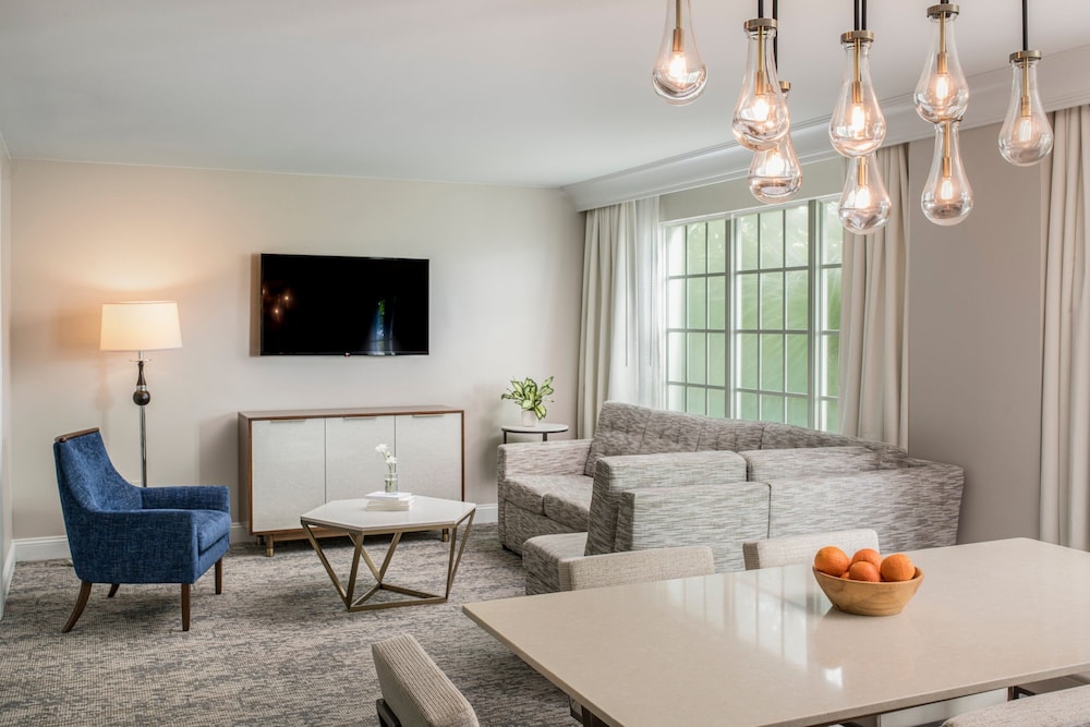 Marriott's Lakeshore Reserve — Hotel rooms in Orlando, Florida