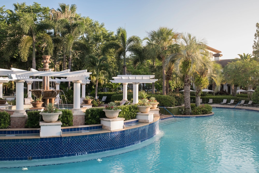 Marriott's Lakeshore Reserve — Swimming pool in Orlando, Florida
