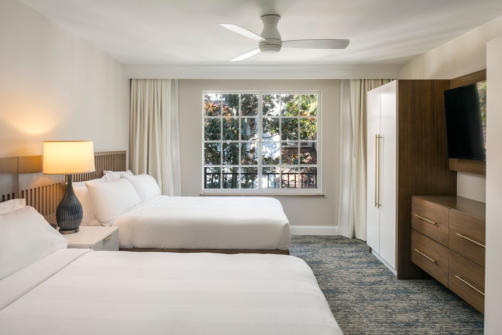 Marriott's Lakeshore Reserve — Hotel rooms in Orlando, Florida