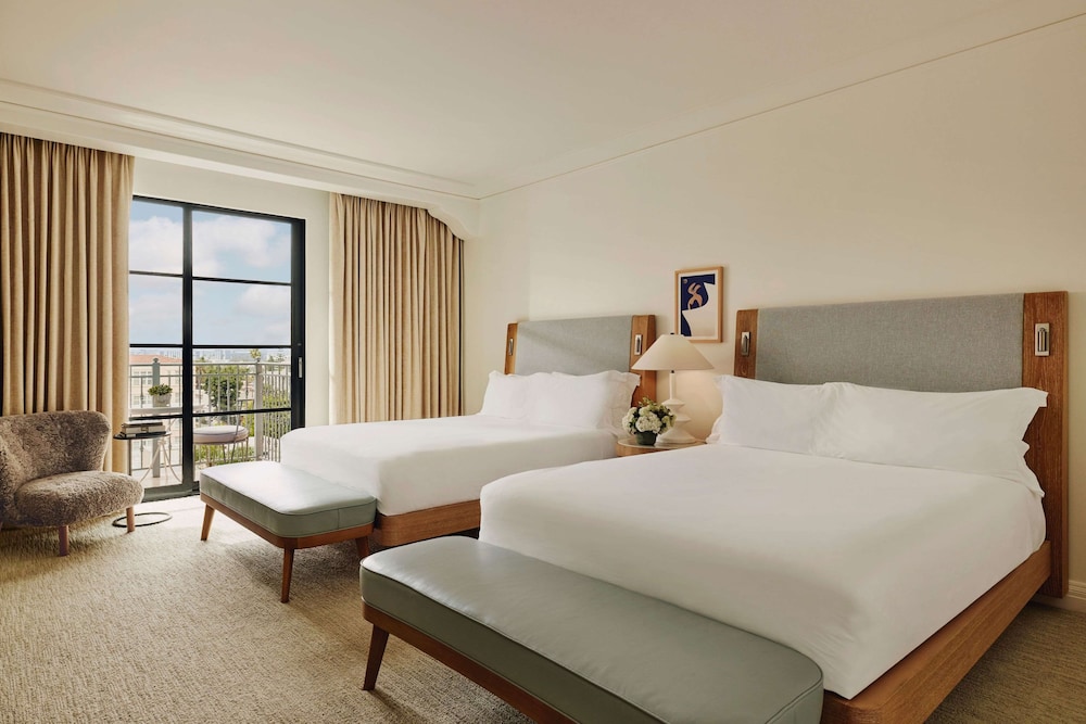 The Maybourne Beverly Hills, Maybourne — Hotel rooms in Beverly Hills, California