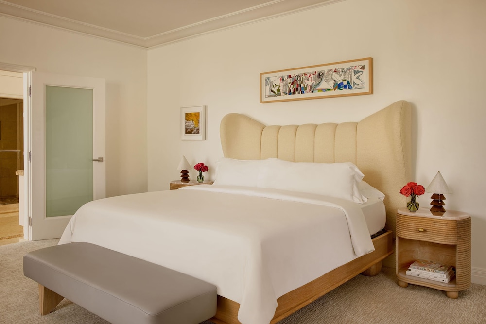 The Maybourne Beverly Hills, Maybourne — Hotel rooms in Beverly Hills, California