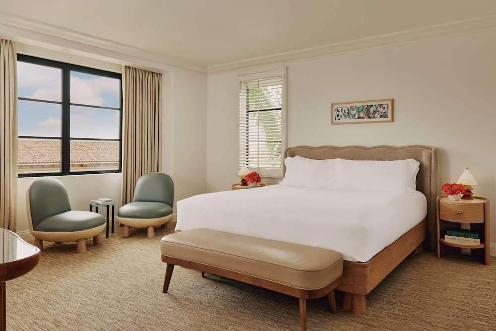 The Maybourne Beverly Hills, Maybourne — Hotel rooms in Beverly Hills, California