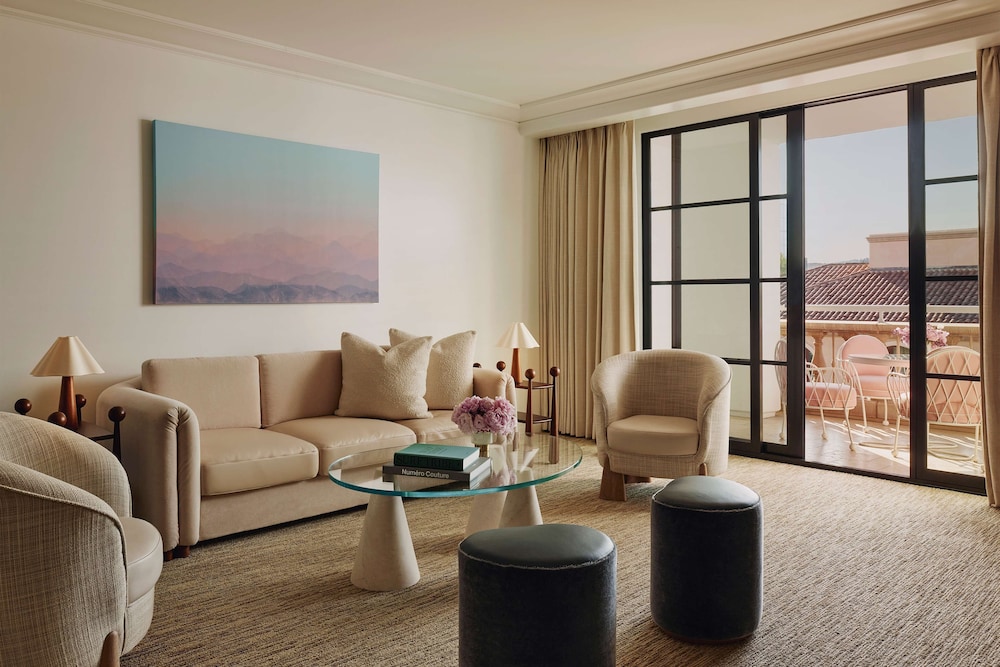The Maybourne Beverly Hills, Maybourne — Hotel rooms in Beverly Hills, California