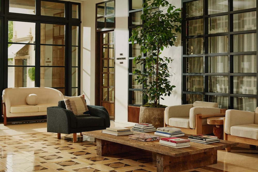 The Maybourne Beverly Hills, Maybourne — Restaurant & bars in Beverly Hills, California