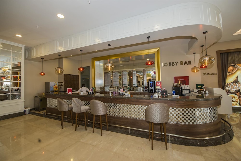 Dream World Aqua Hotel - All Inclusive — Restaurant in Side