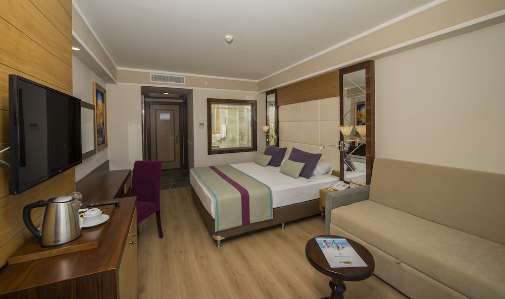 Dream World Aqua Hotel - All Inclusive — Rooms in Side