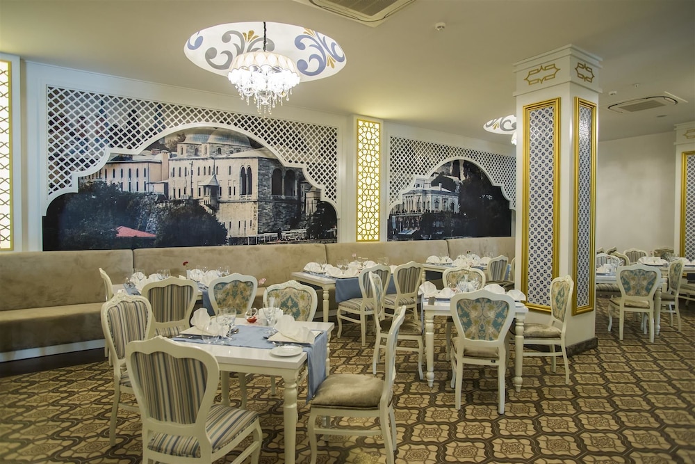 Dream World Aqua Hotel - All Inclusive — Restaurant in Side