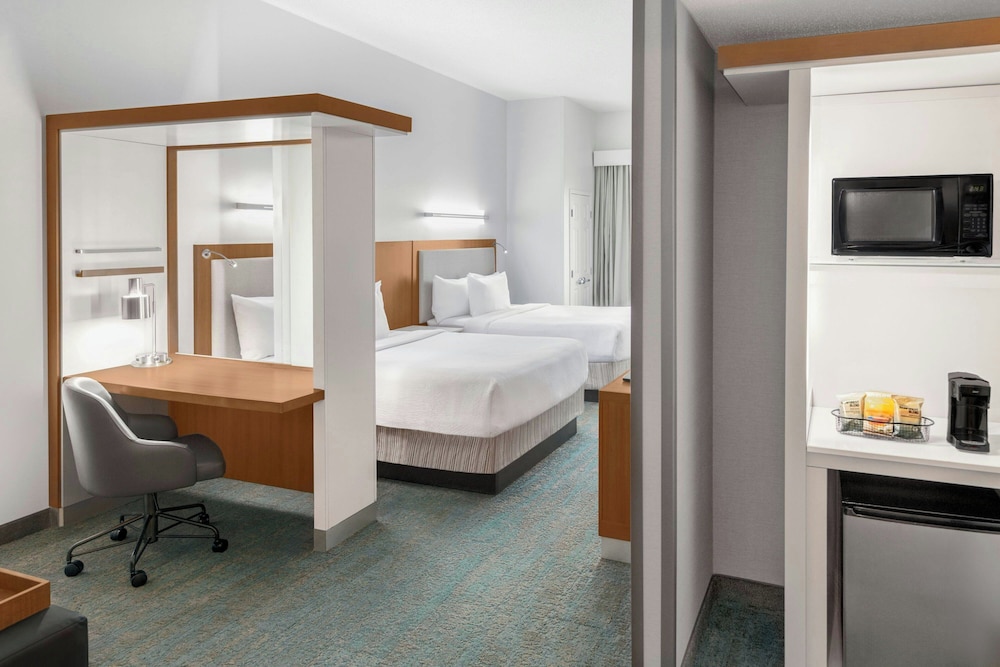 SpringHill Suites Detroit Auburn Hills — Hotel rooms in Auburn Hills, Michigan