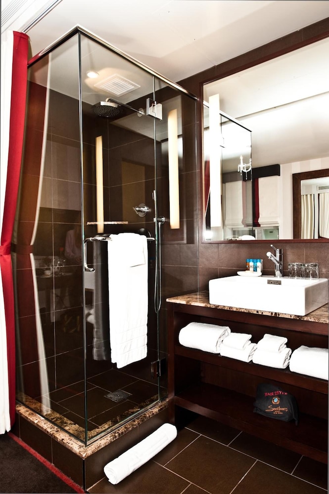 Sanctuary Hotel New York — Hotel rooms in New York City, New York State