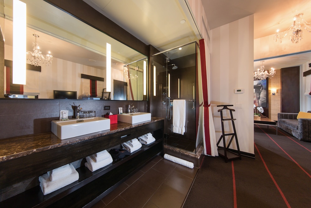 Sanctuary Hotel New York — Hotel rooms in New York City, New York State