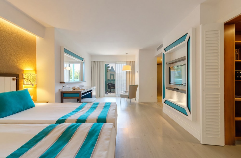 ROBINSON PAMFILYA - All Inclusive — Hotel rooms in Side