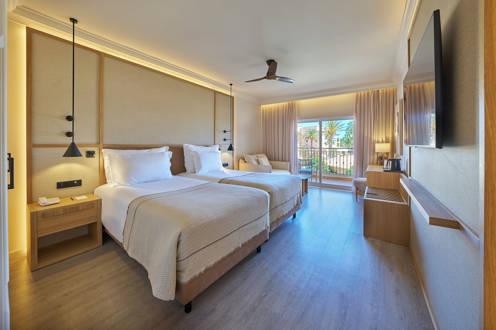 PortoBay Blue Ocean — Hotel rooms in Albufeira, Faro