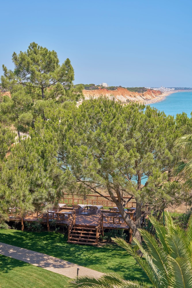 PortoBay Blue Ocean — Attractions in the area in Albufeira, Faro