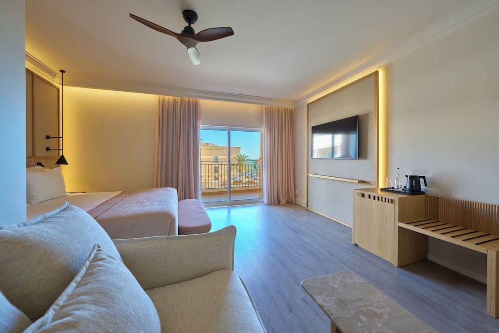 PortoBay Blue Ocean — Hotel rooms in Albufeira, Faro