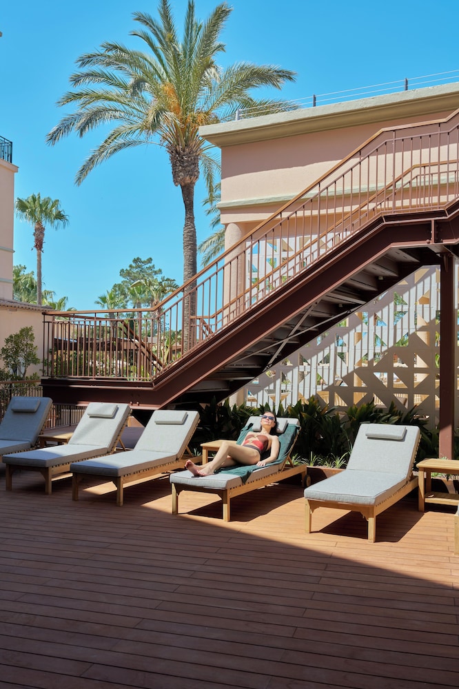 PortoBay Blue Ocean — Hotel building in Albufeira, Faro