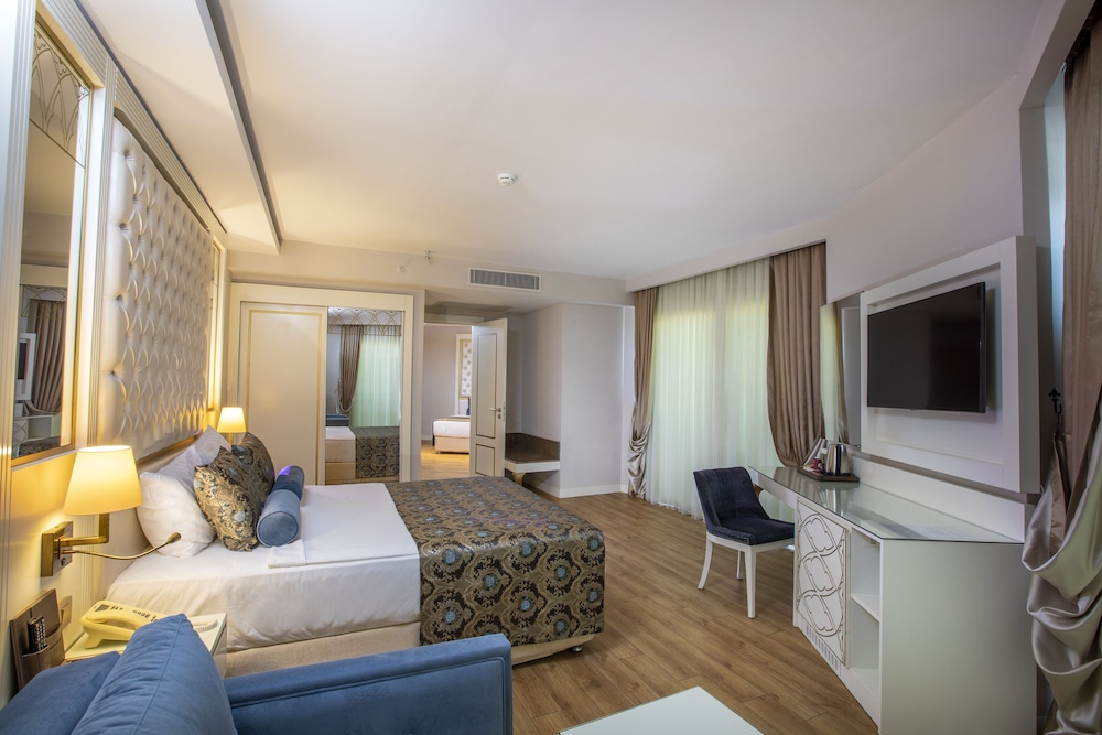 Haydarpasha Palace — Hotel rooms in Alanya